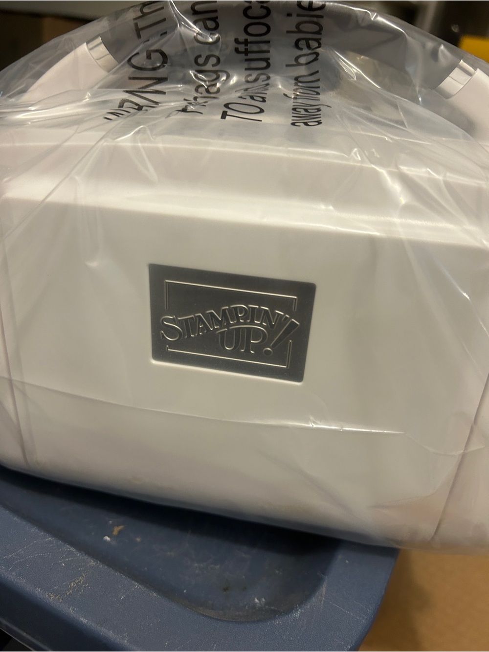 Stampin' Up! White Crafting Machine - White Finish
